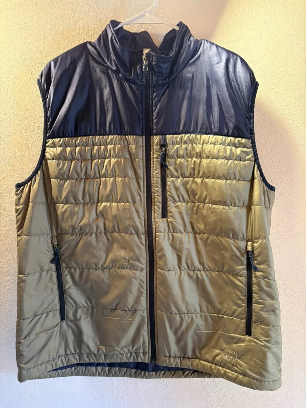 Men's XL REI Puffer Vest